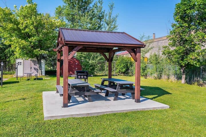 Property amenity